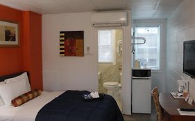 Sunrise Inn